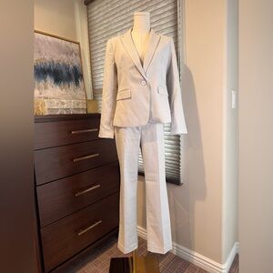 NWT Woman's Ann Taylor Factory Suit. Size 4P.